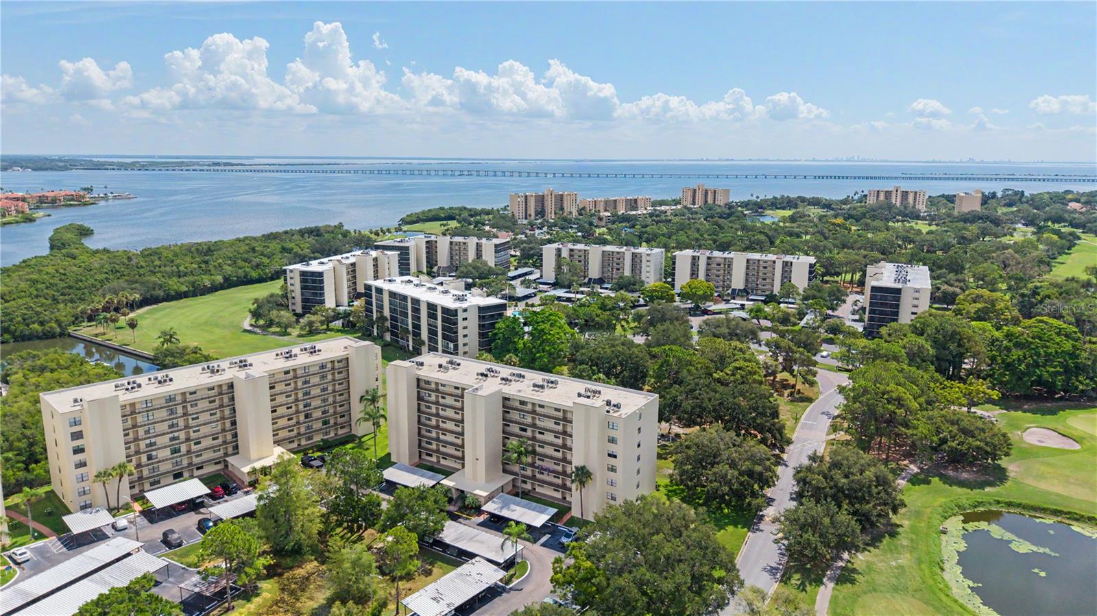COVE CAY VILLAGE III - Residential
