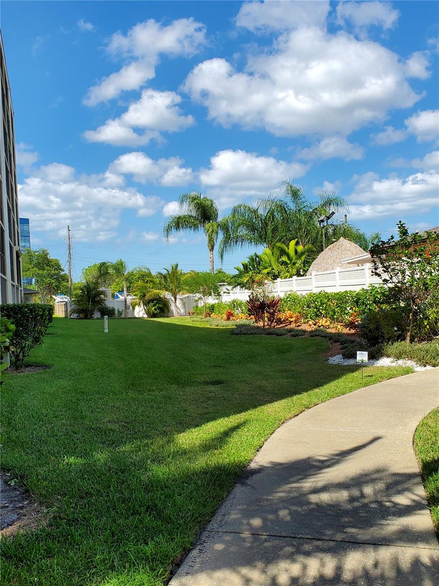 COVE CAY VILLAGE III - Residential