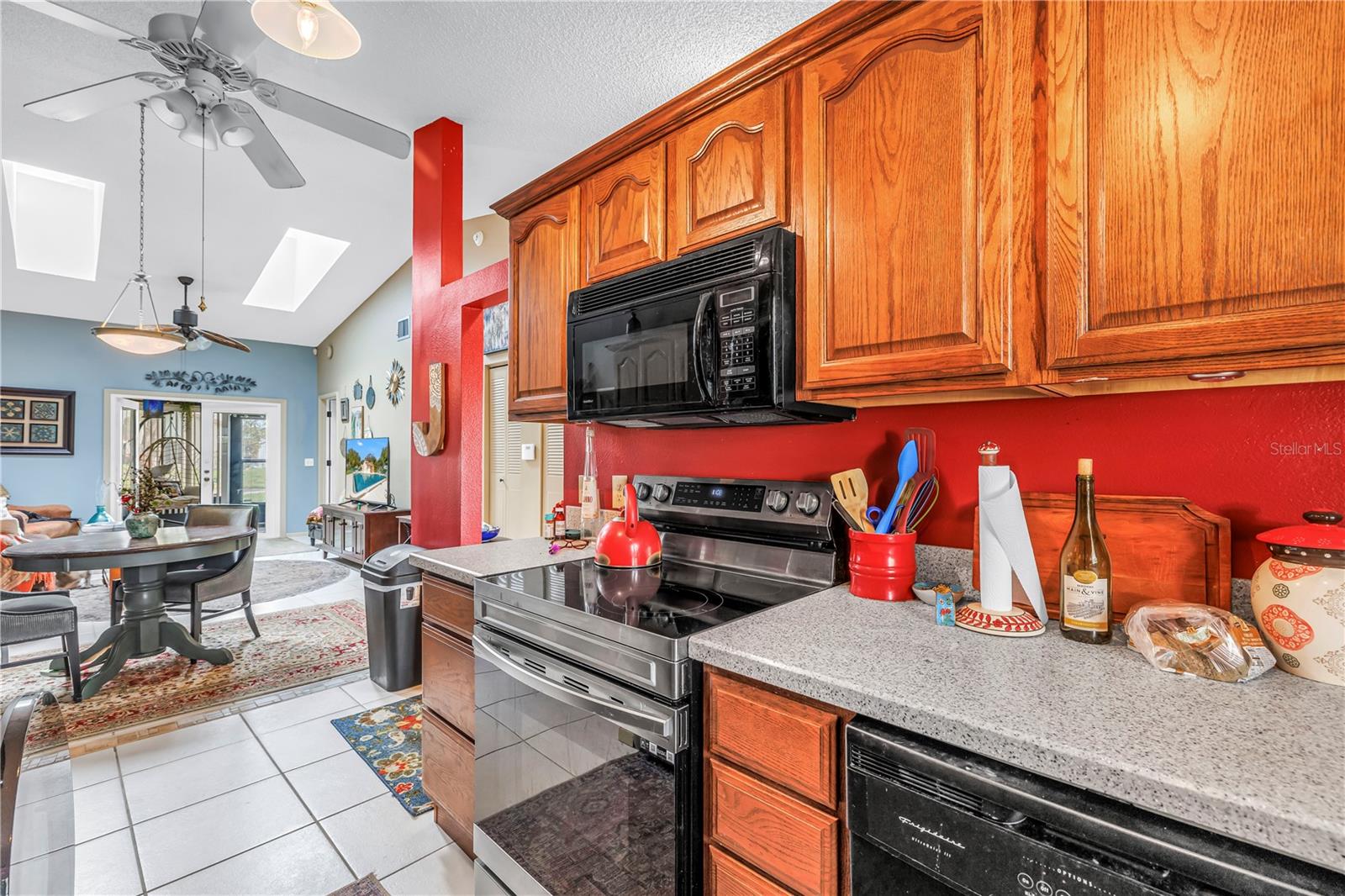MORNINGSIDE PH V - Residential