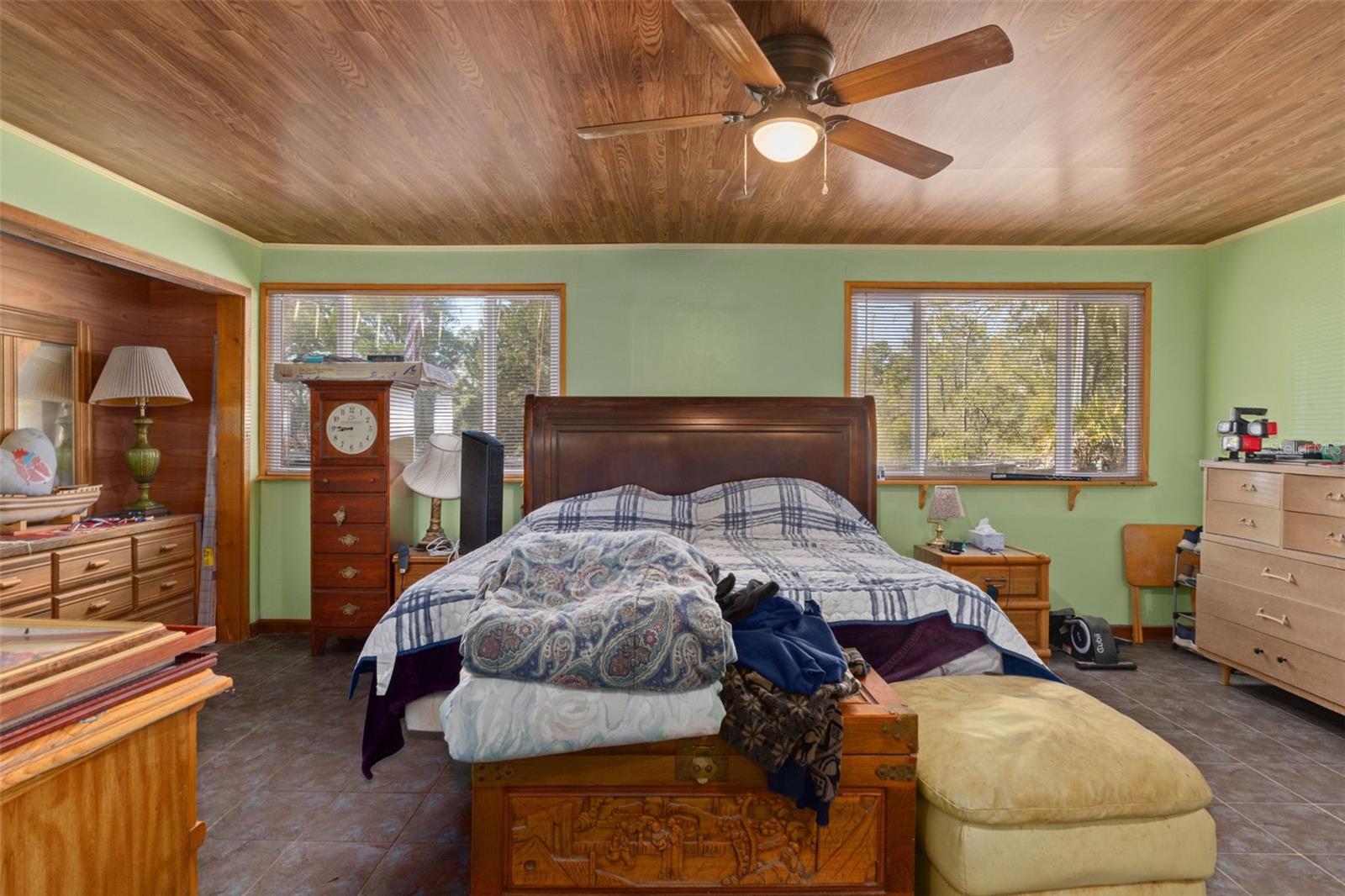 NEW MAYFIELD ACRES - Residential