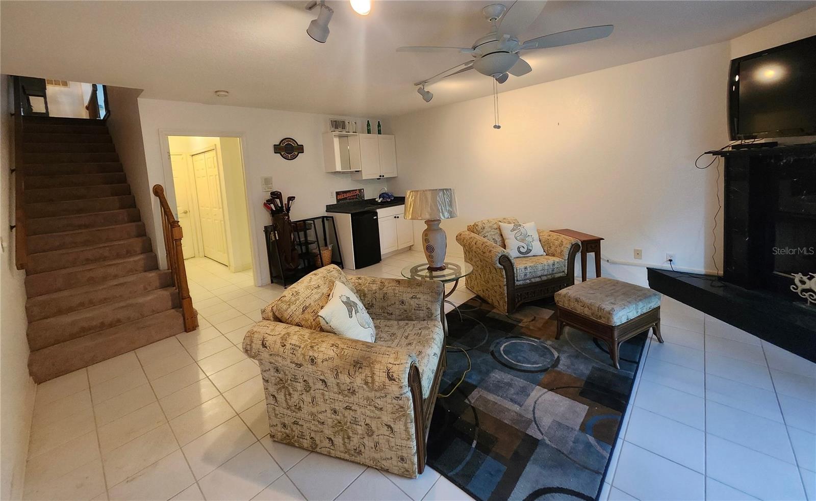TARA CAY SOUND NORTH - Residential