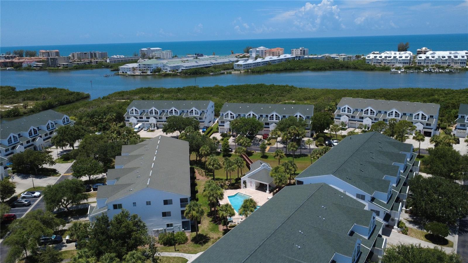 TARA CAY SOUND NORTH - Residential