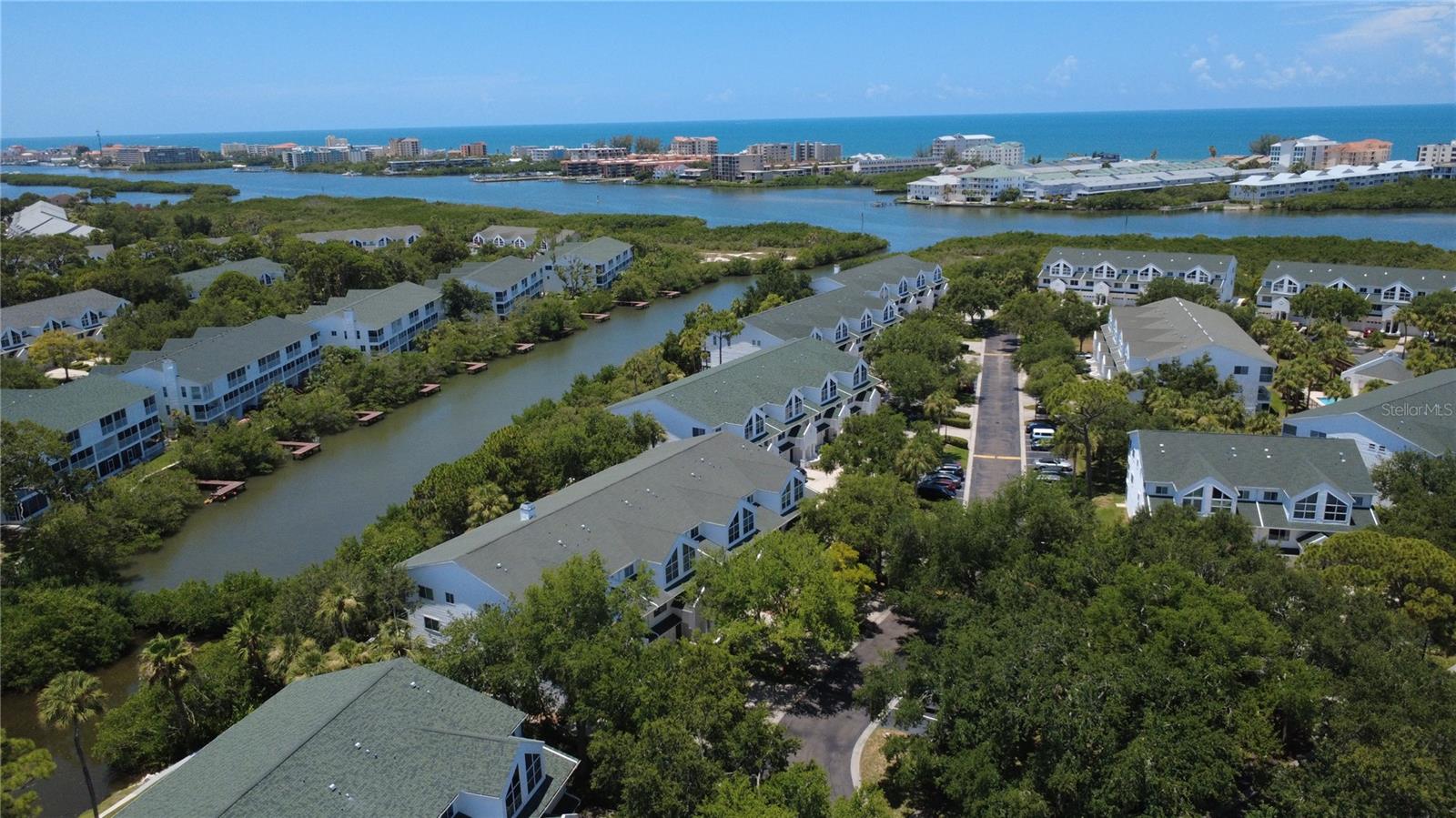 TARA CAY SOUND NORTH - Residential
