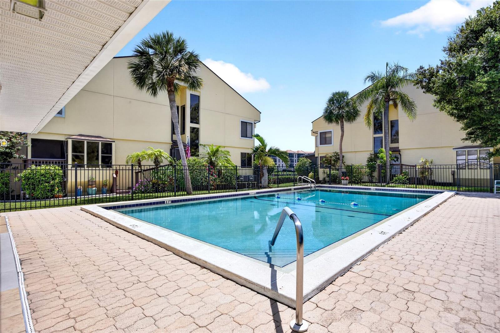 EMERALD POINTE TWNHSE PH 05 - Residential
