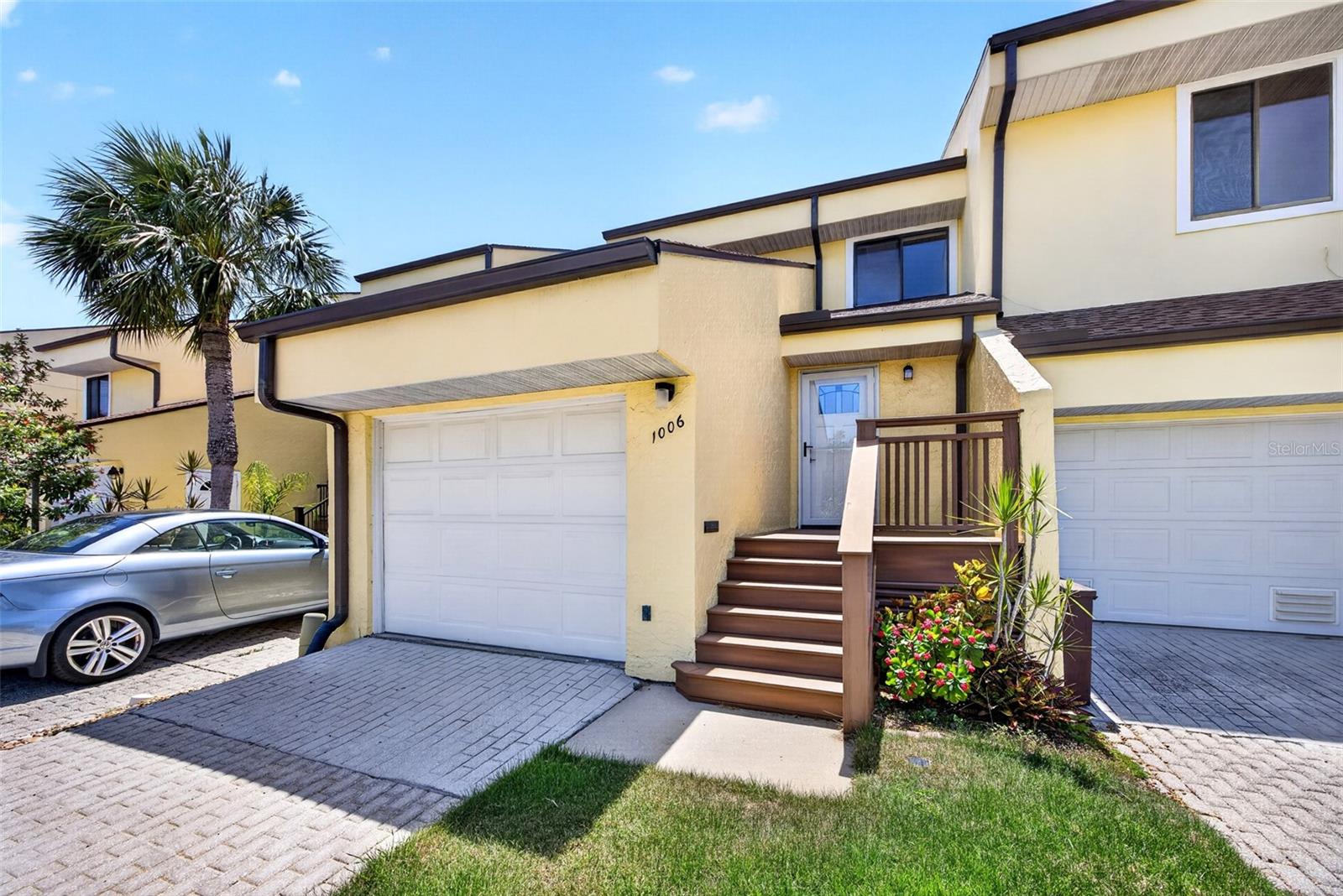 EMERALD POINTE TWNHSE PH 05 - Residential