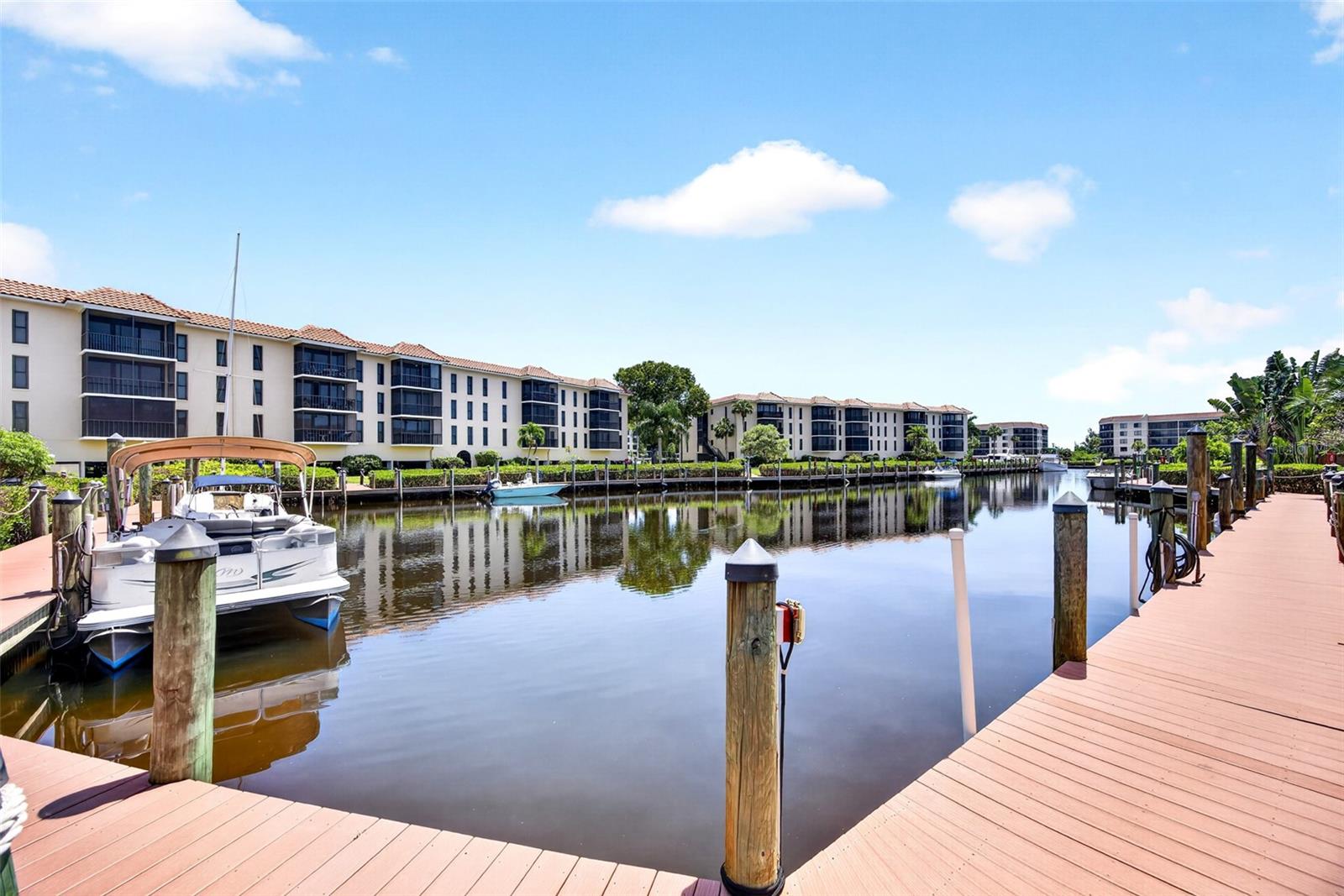 EMERALD POINTE TWNHSE PH 05 - Residential