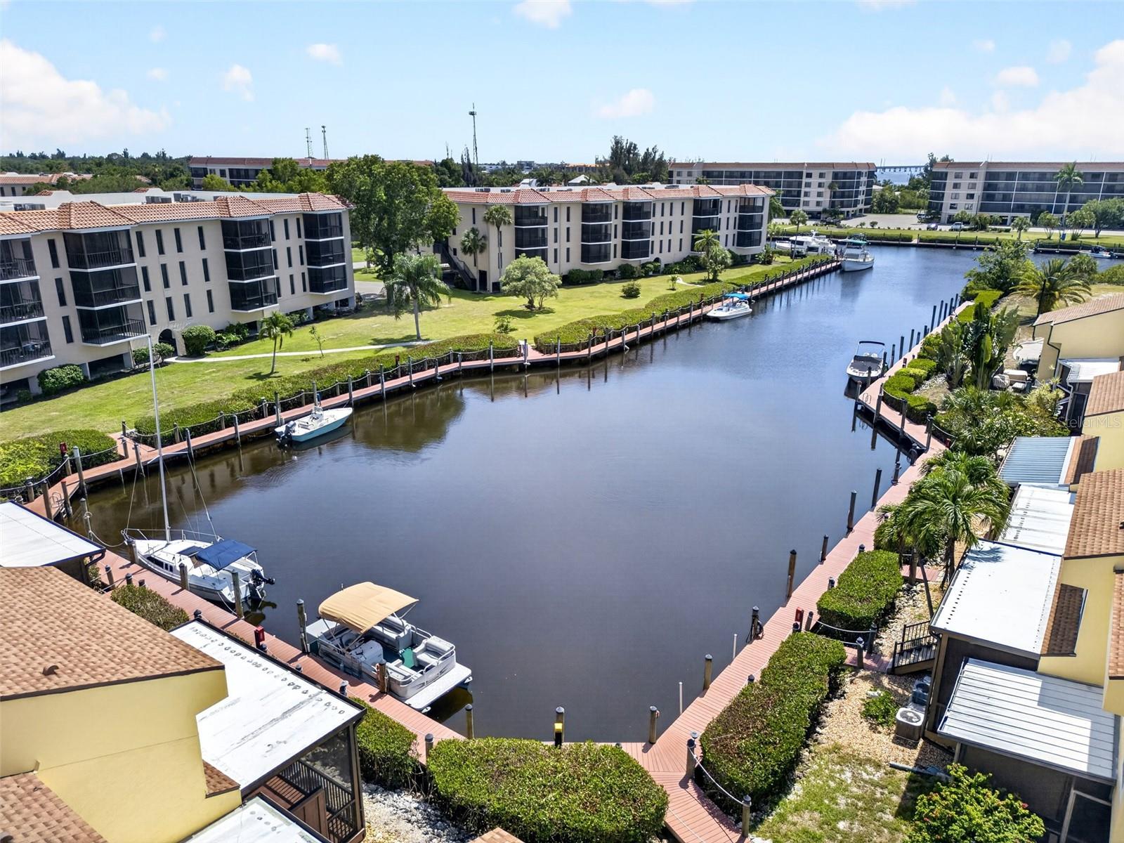 EMERALD POINTE TWNHSE PH 05 - Residential