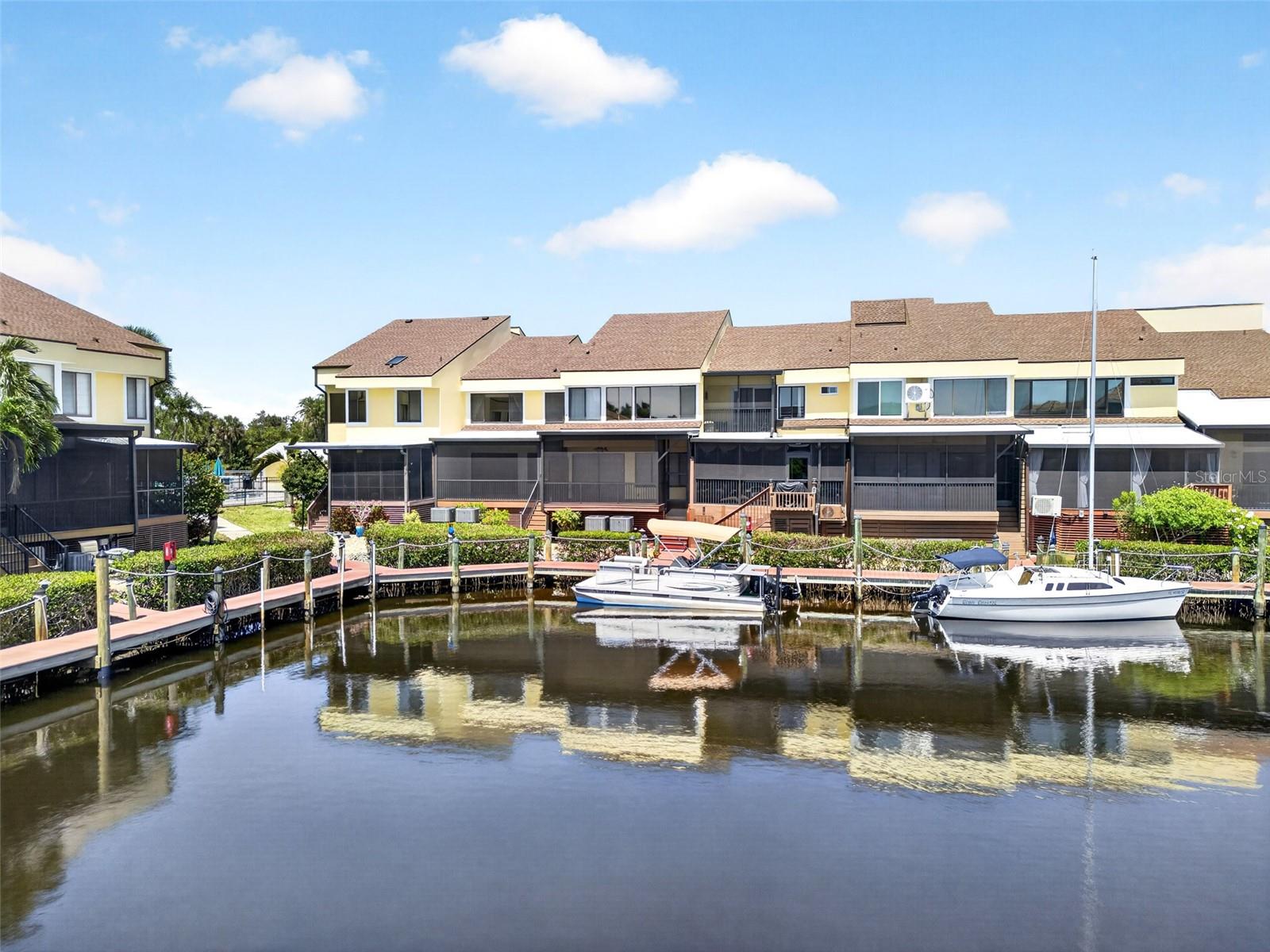 EMERALD POINTE TWNHSE PH 05 - Residential