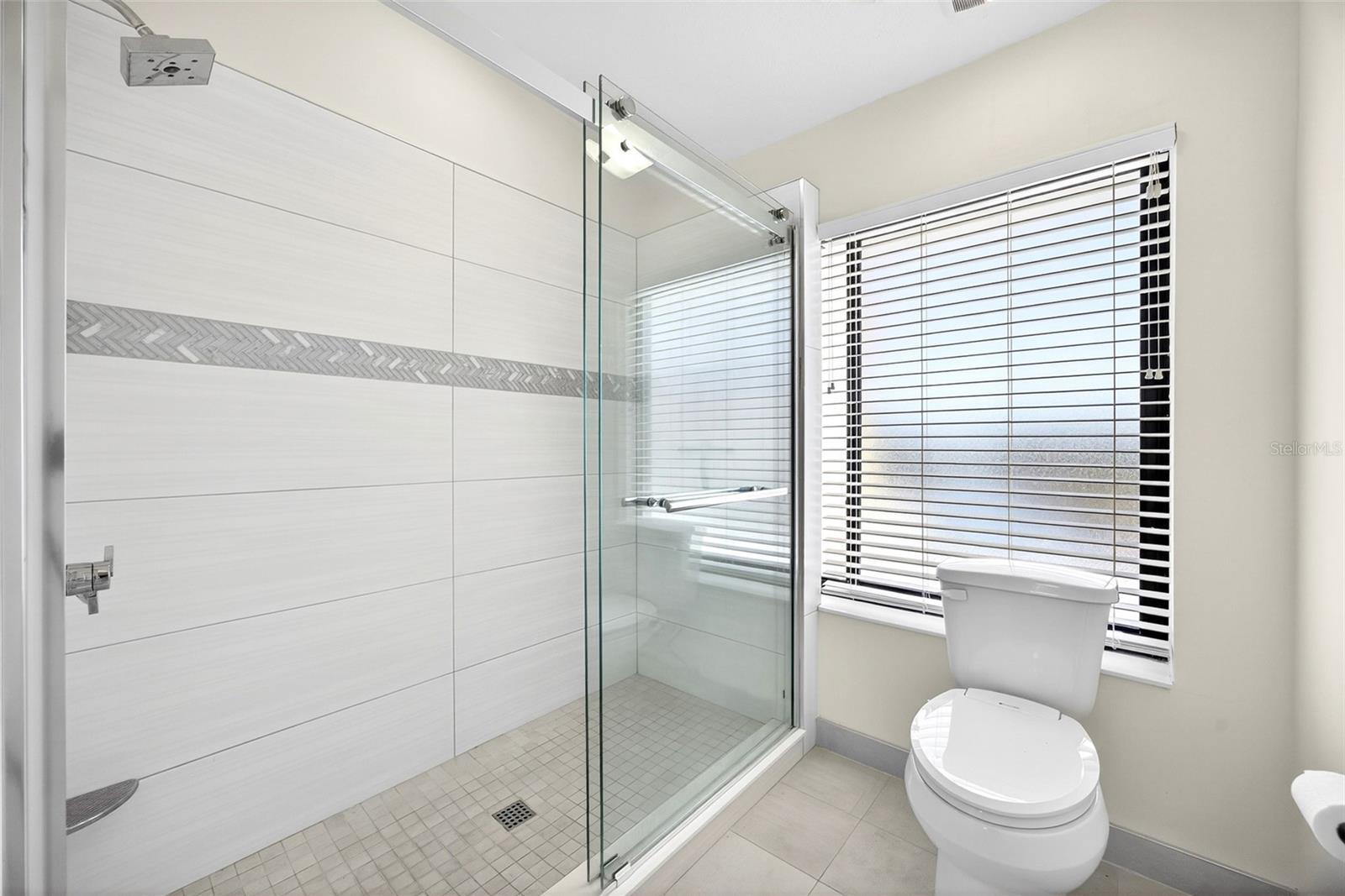 EMERALD POINTE TWNHSE PH 05 - Residential