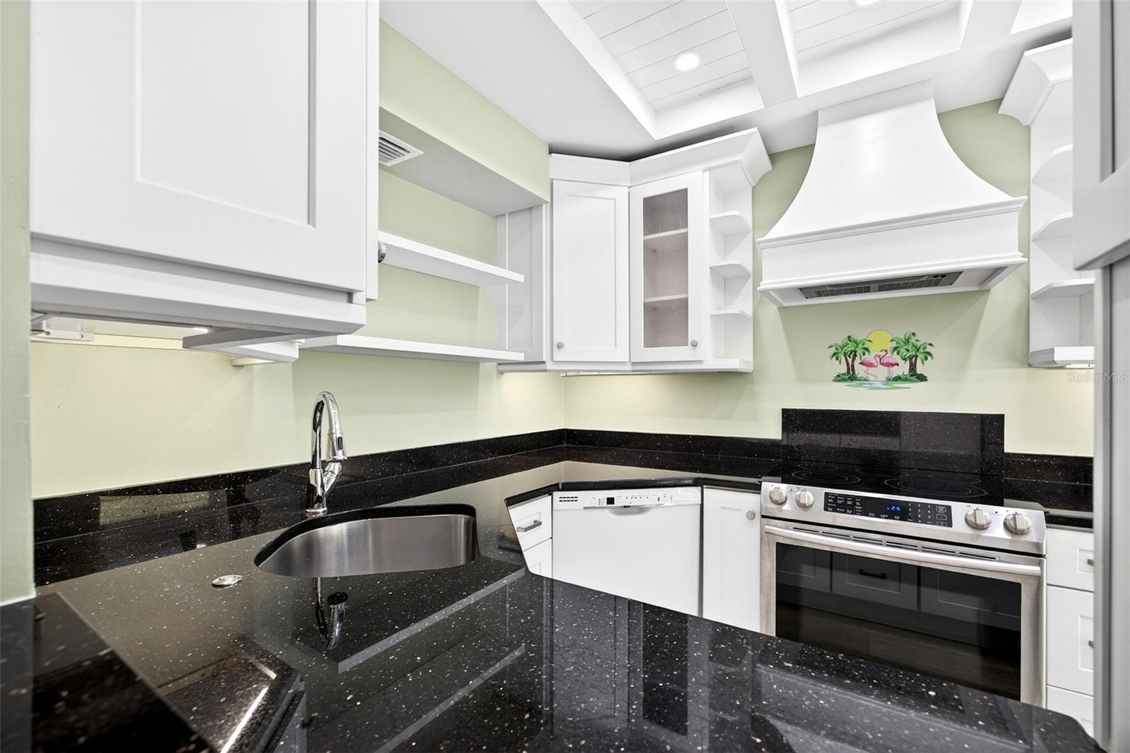 EMERALD POINTE TWNHSE PH 05 - Residential