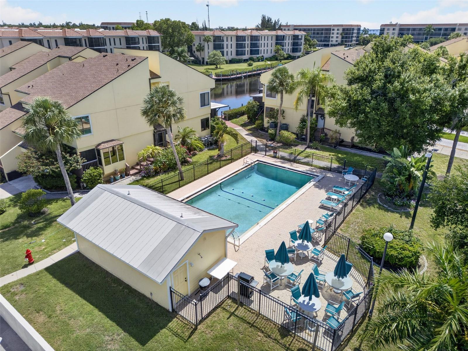 EMERALD POINTE TWNHSE PH 05 - Residential