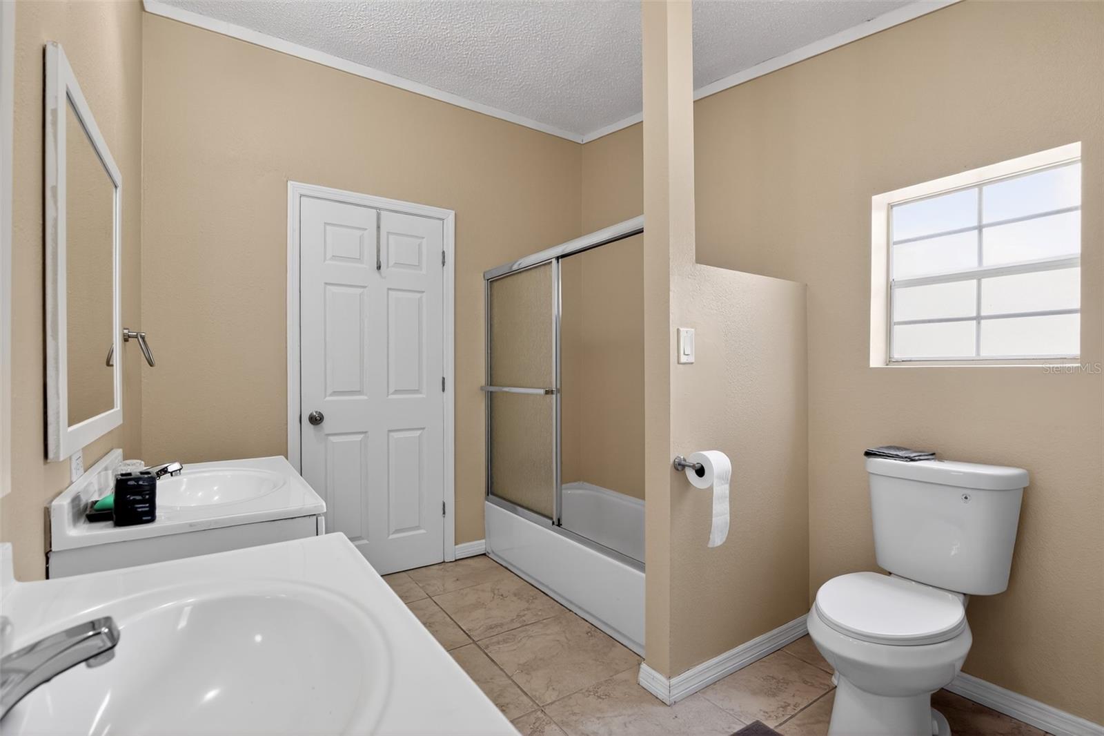 LADY LAKE POTTER SUB - Residential