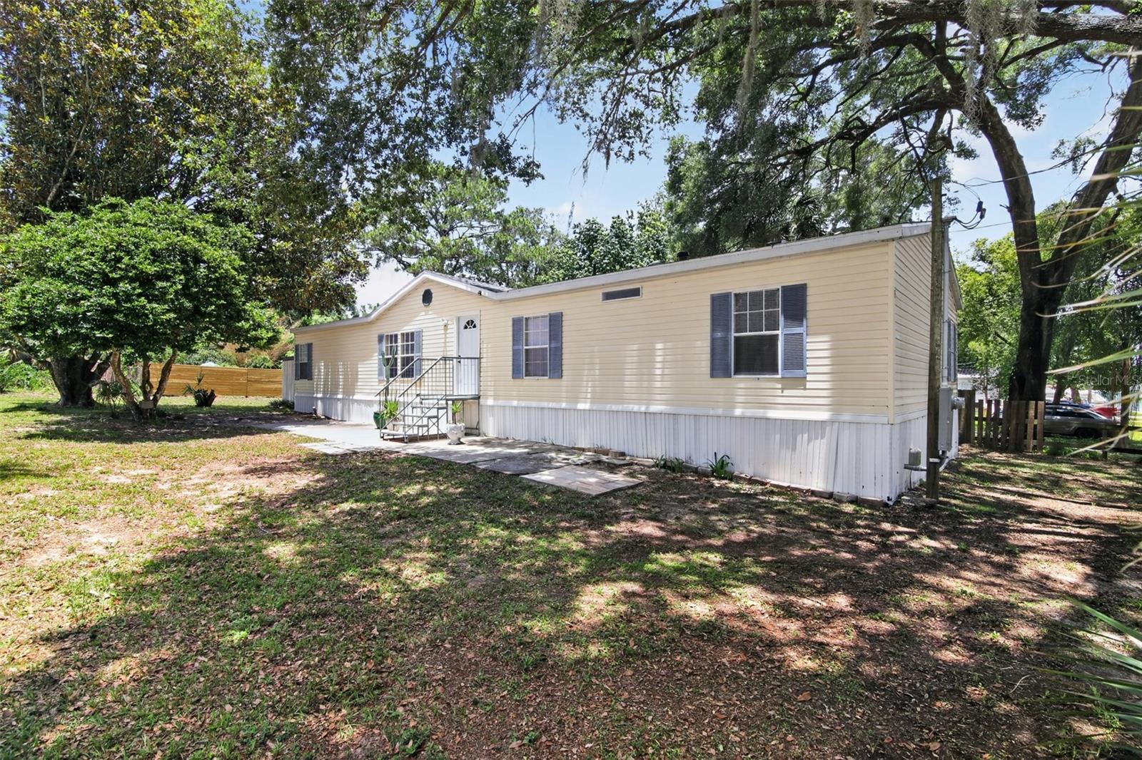 LADY LAKE POTTER SUB - Residential