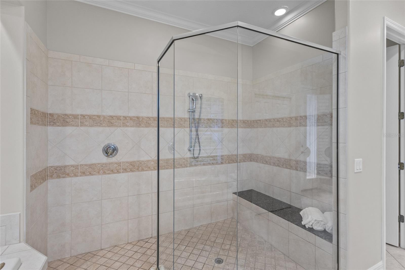 LAKEWOOD RANCH COUNTRY CLUB VILLAGE L, M - Residential