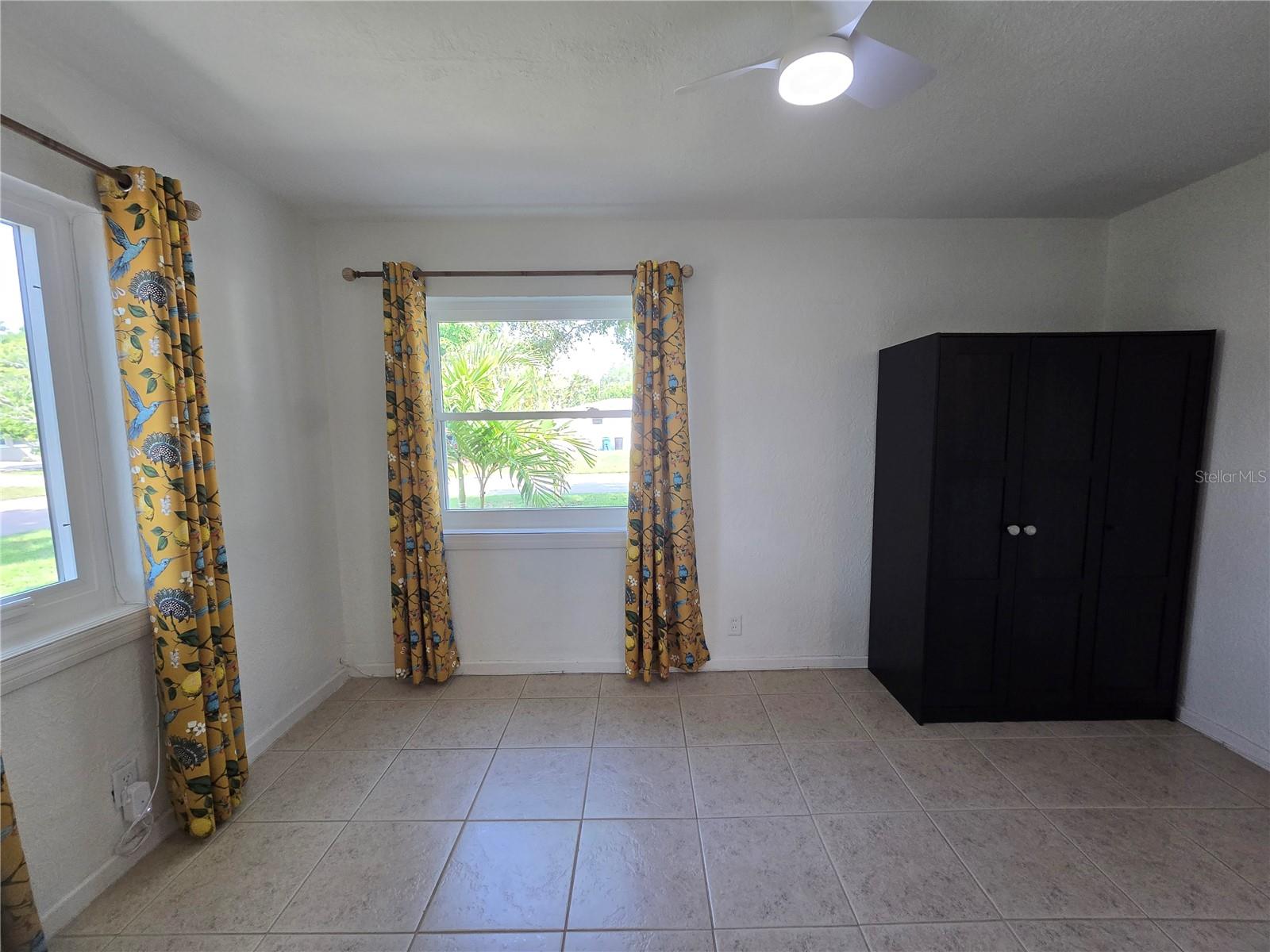EDGEMOOR ESTATES - Residential Lease