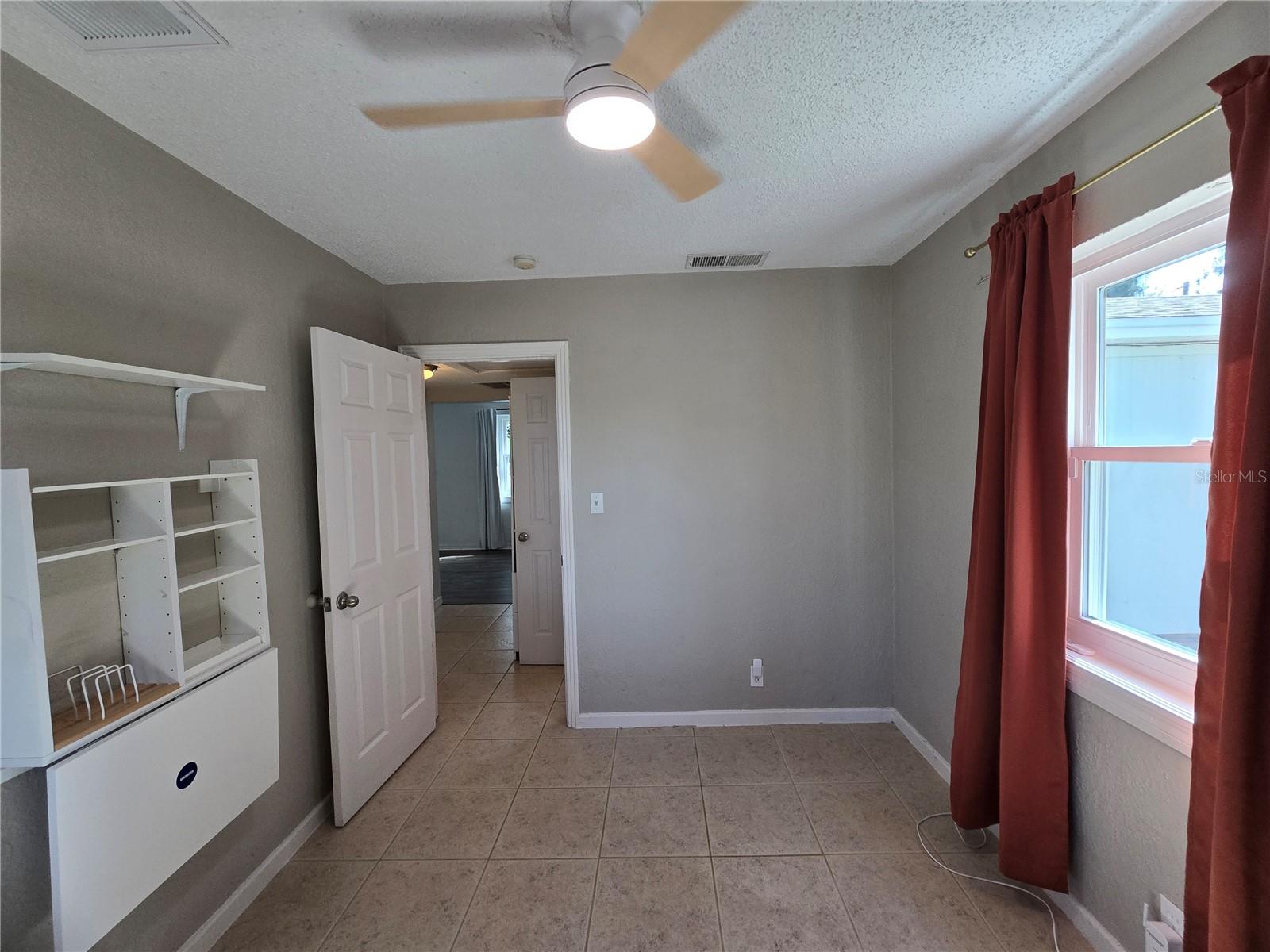 EDGEMOOR ESTATES - Residential Lease