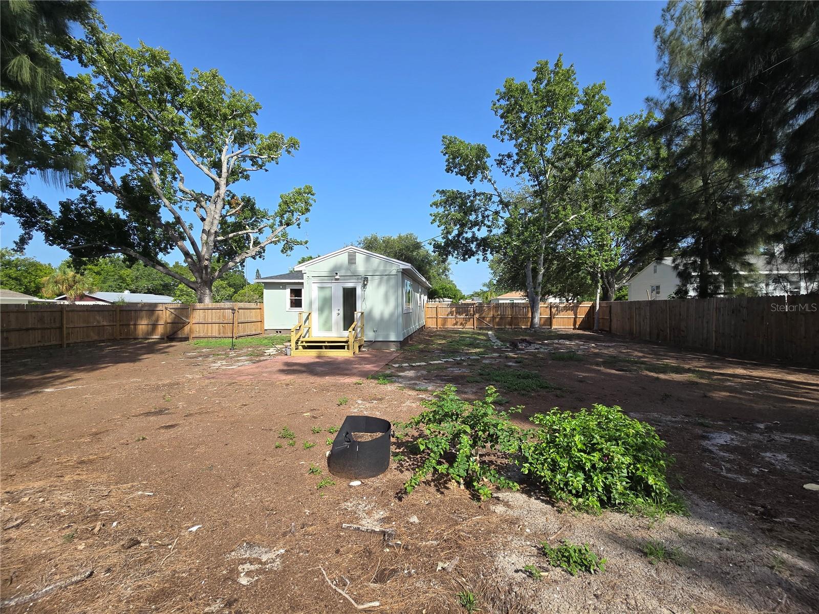 EDGEMOOR ESTATES - Residential Lease
