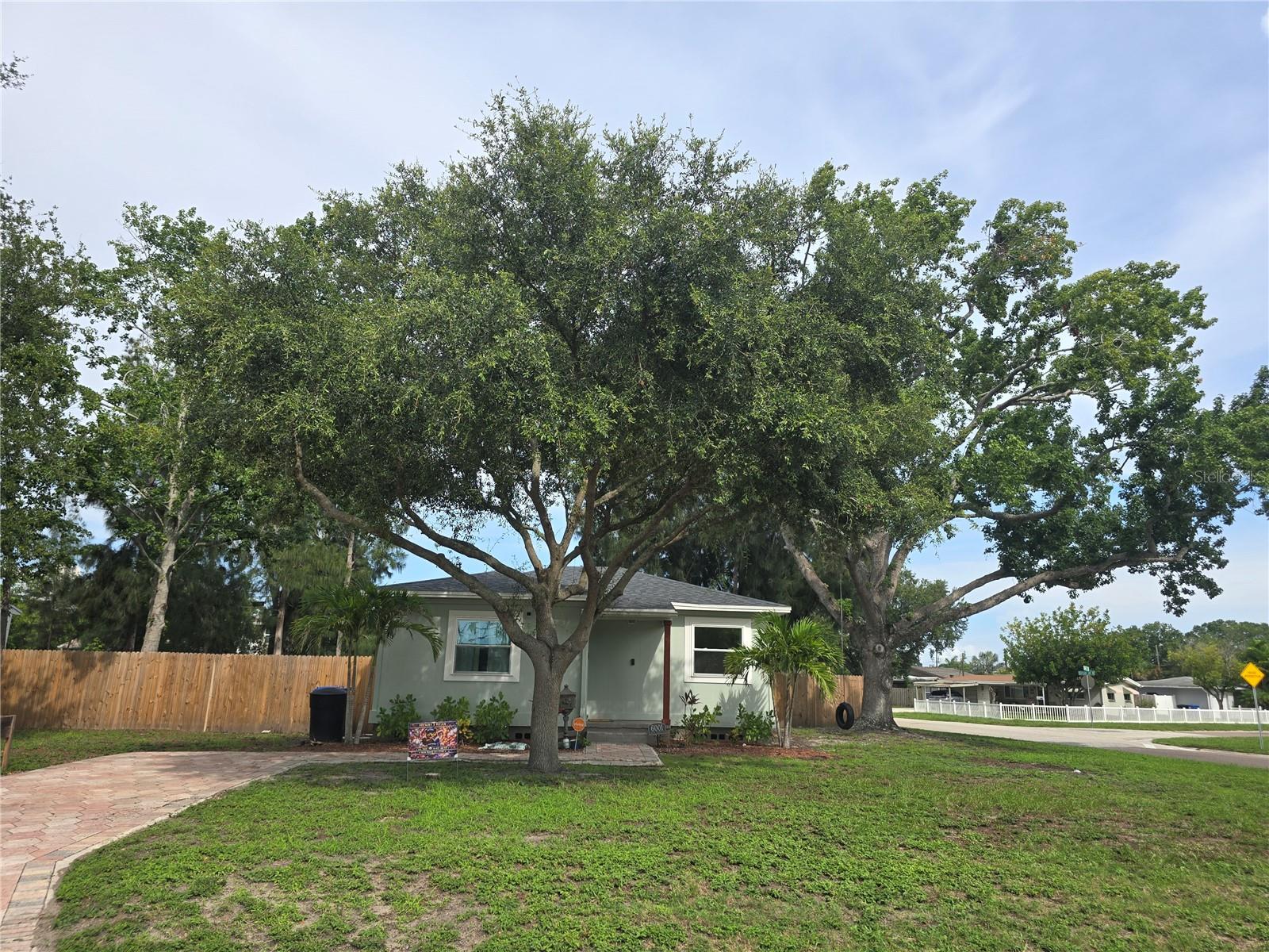 EDGEMOOR ESTATES - Residential Lease