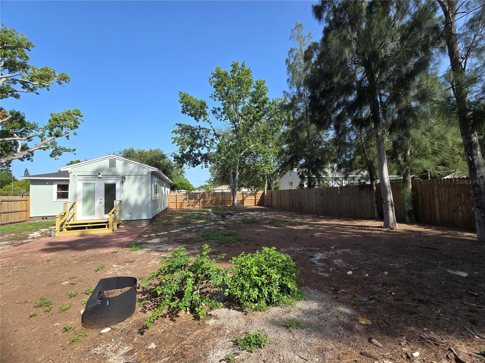 EDGEMOOR ESTATES - Residential Lease