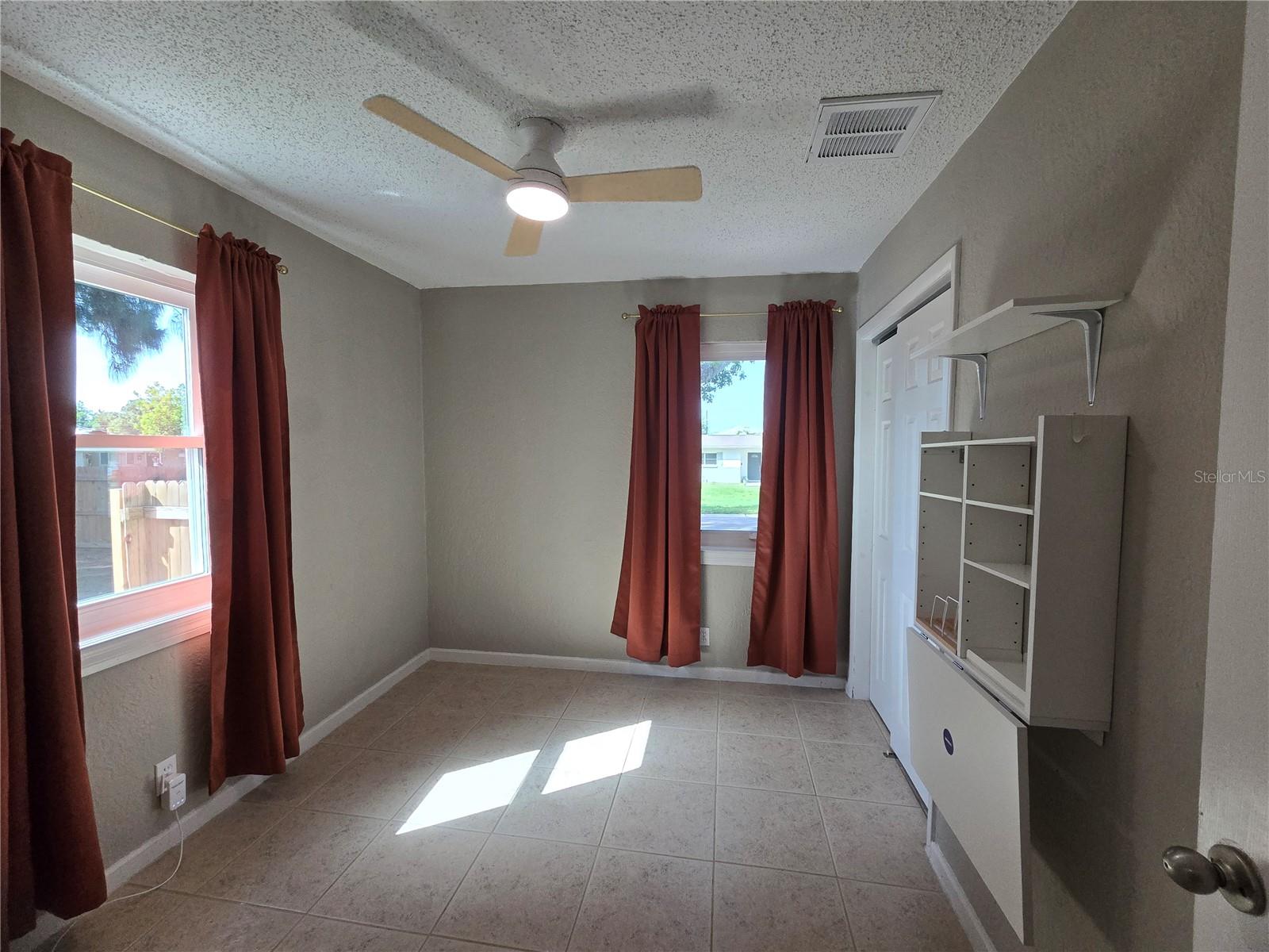 EDGEMOOR ESTATES - Residential Lease
