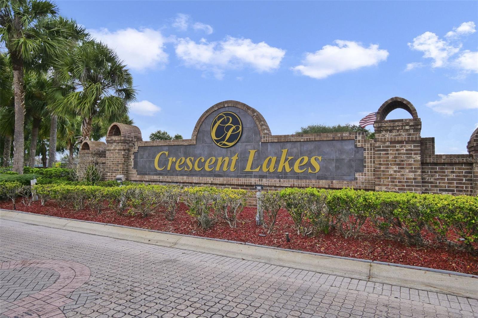 LAUREL RUN AT CRESCENT LAKES - Residential