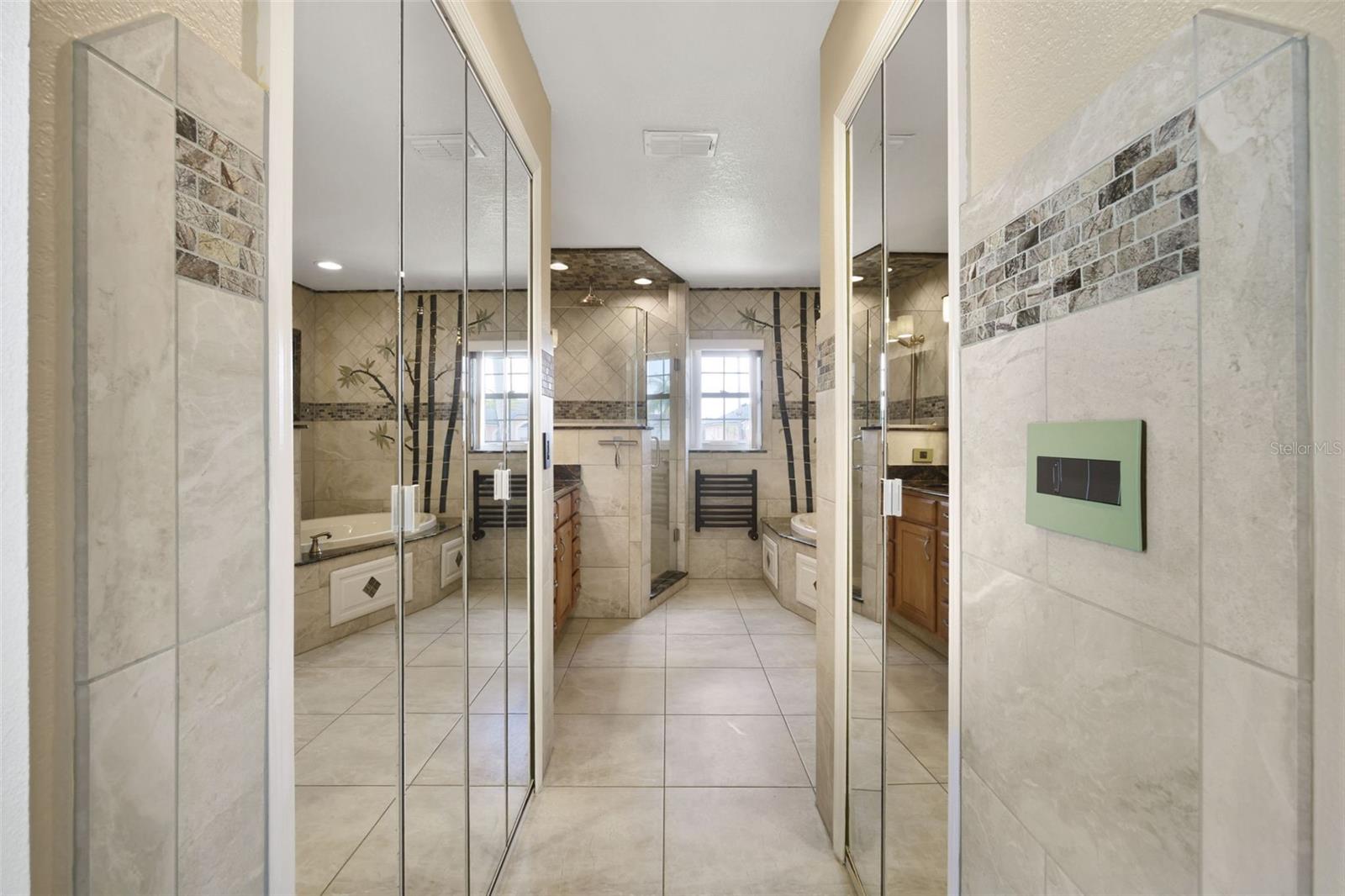 LAUREL RUN AT CRESCENT LAKES - Residential