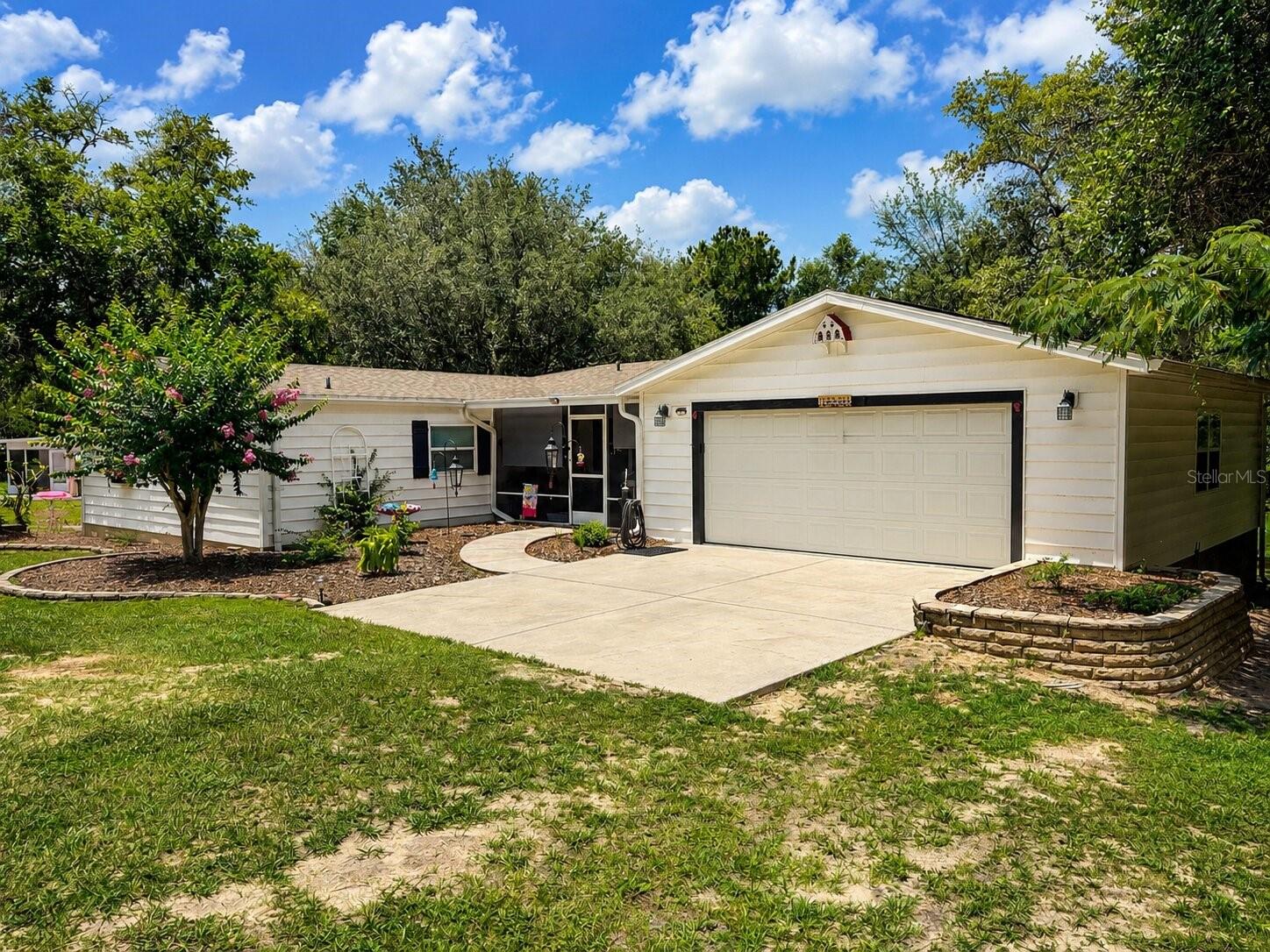 OWEN LAKE HEIGHTS - Residential
