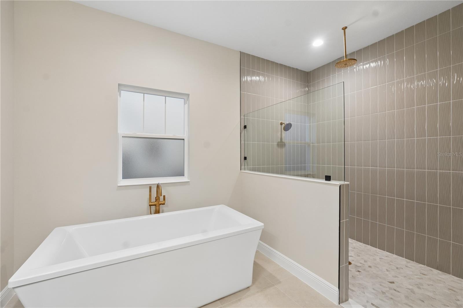 TWO RIVERS PRCL C1A - Residential