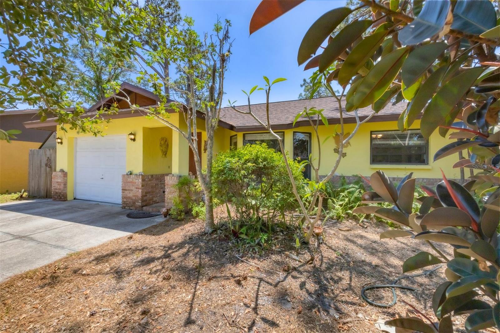 ENGLEWOOD VIEW - Residential