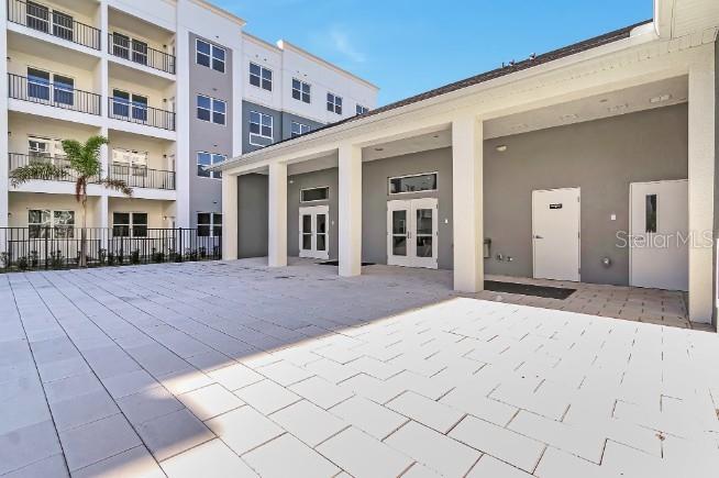 SANDLAKE STATION BLDG 3 - Residential