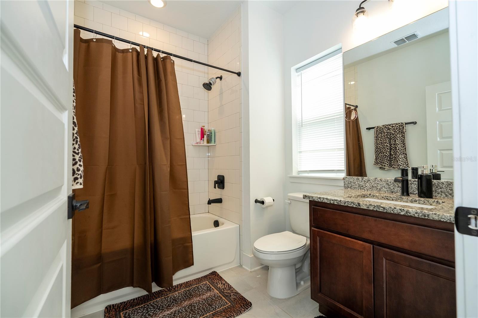 WINDING BAY PH 3 - Residential