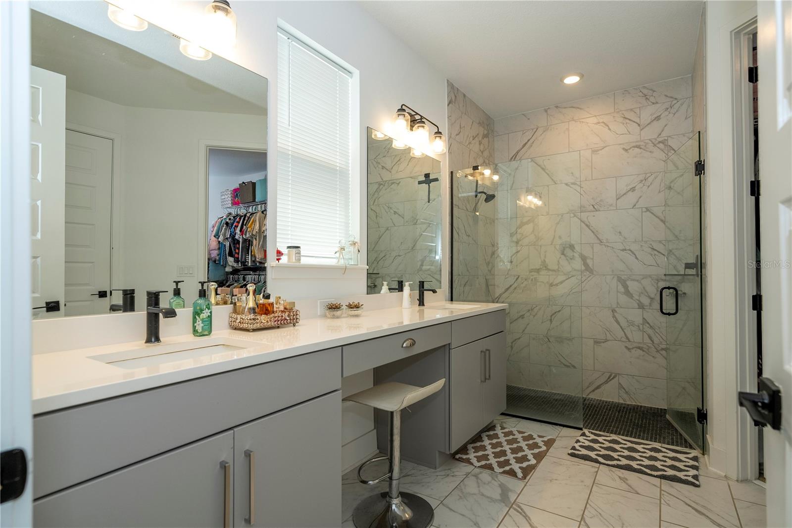WINDING BAY PH 3 - Residential