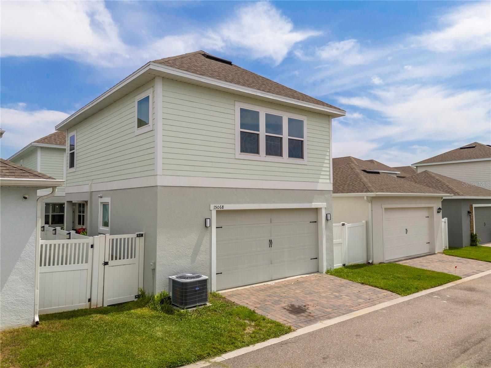 WINDING BAY PH 3 - Residential