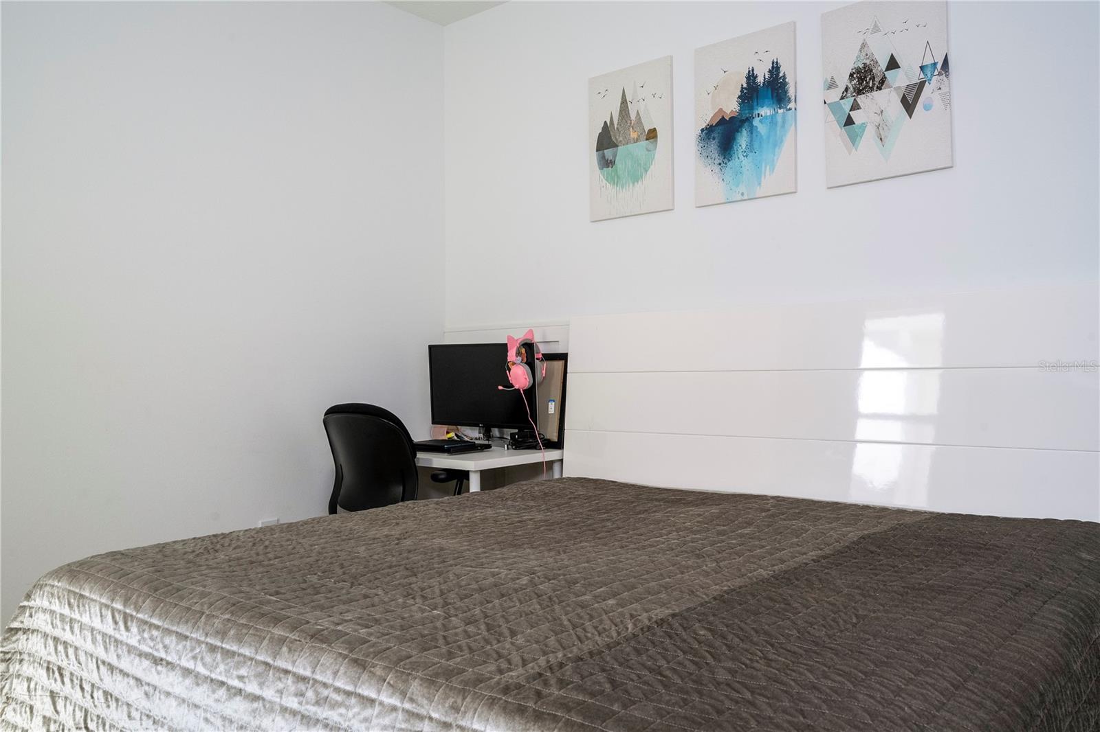 WINDING BAY PH 3 - Residential