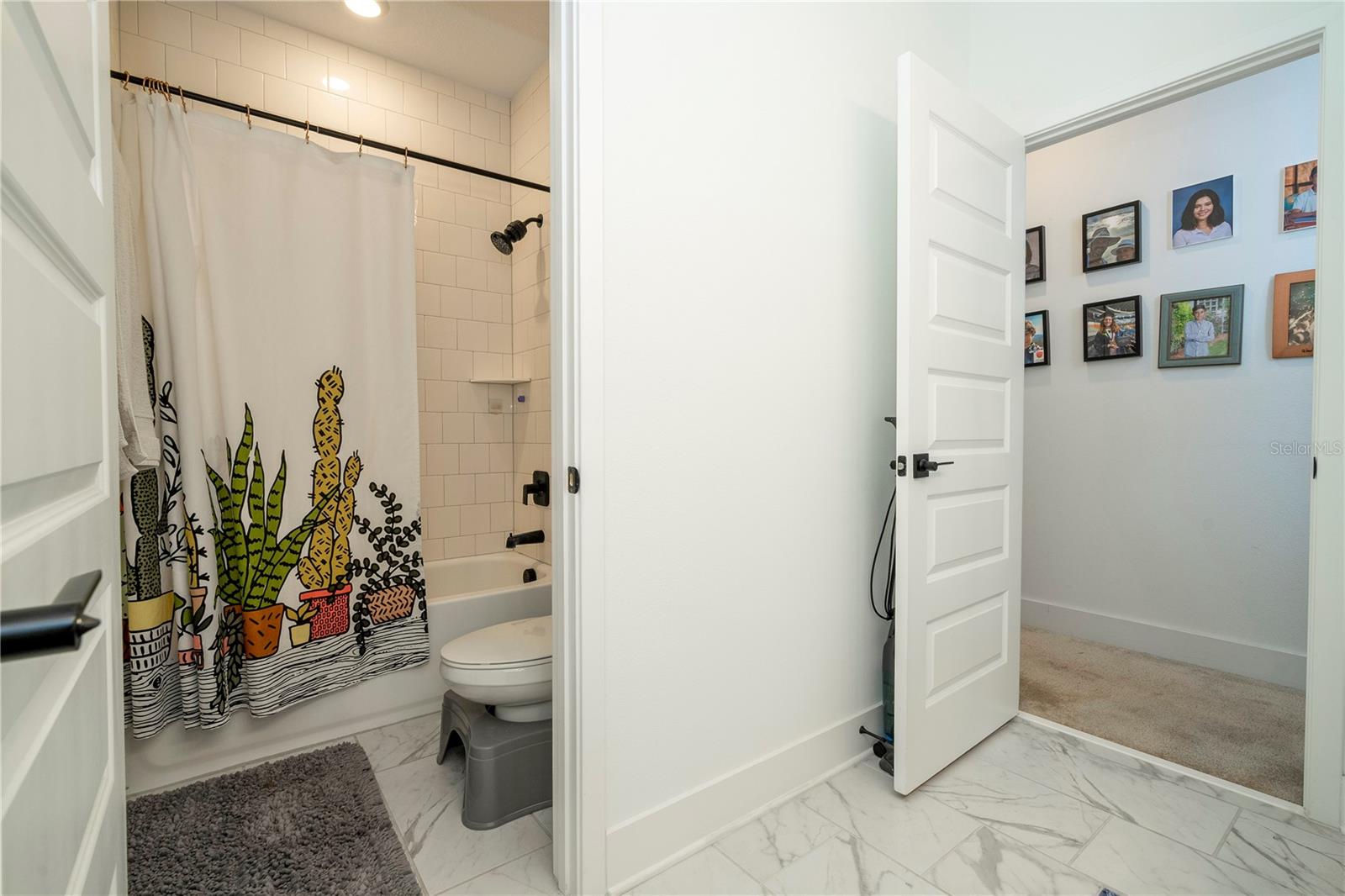 WINDING BAY PH 3 - Residential