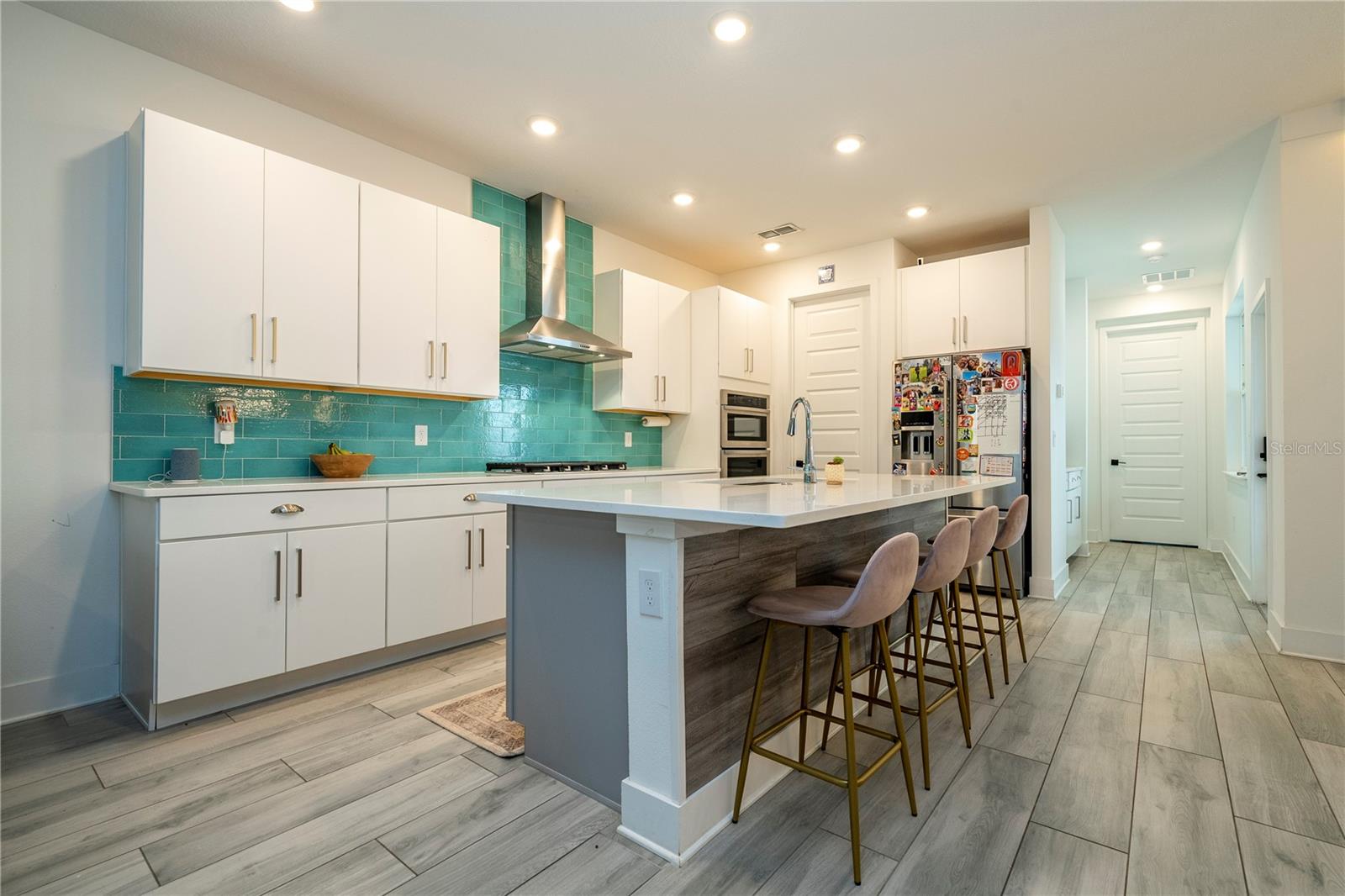 WINDING BAY PH 3 - Residential