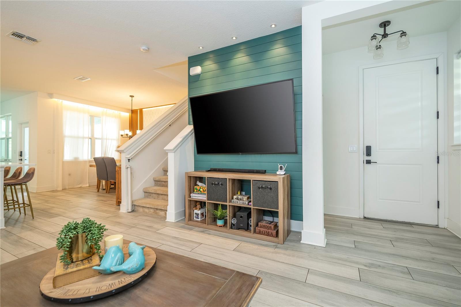 WINDING BAY PH 3 - Residential