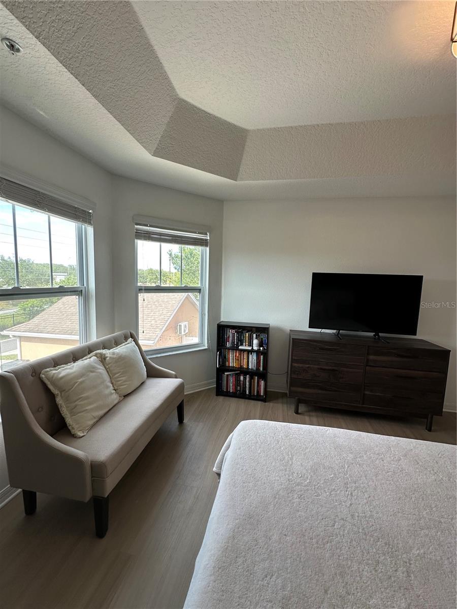 WATERS EDGE/LK NONA 03 C-F & - Residential