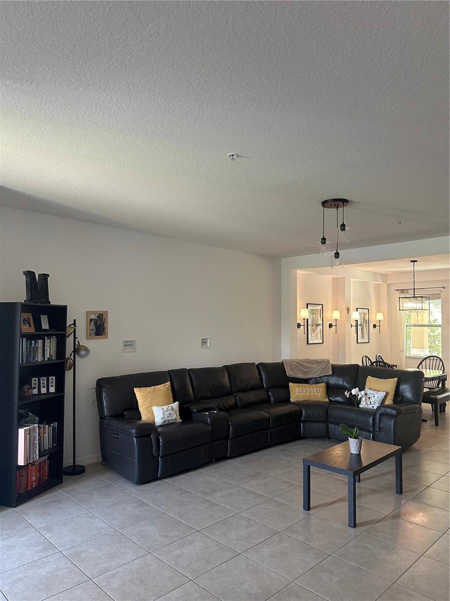 WATERS EDGE/LK NONA 03 C-F & - Residential