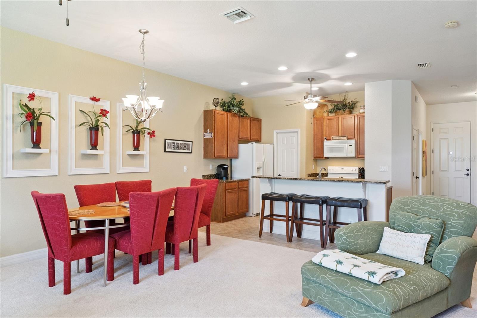 VILLAS AT GREEN GATE - Residential