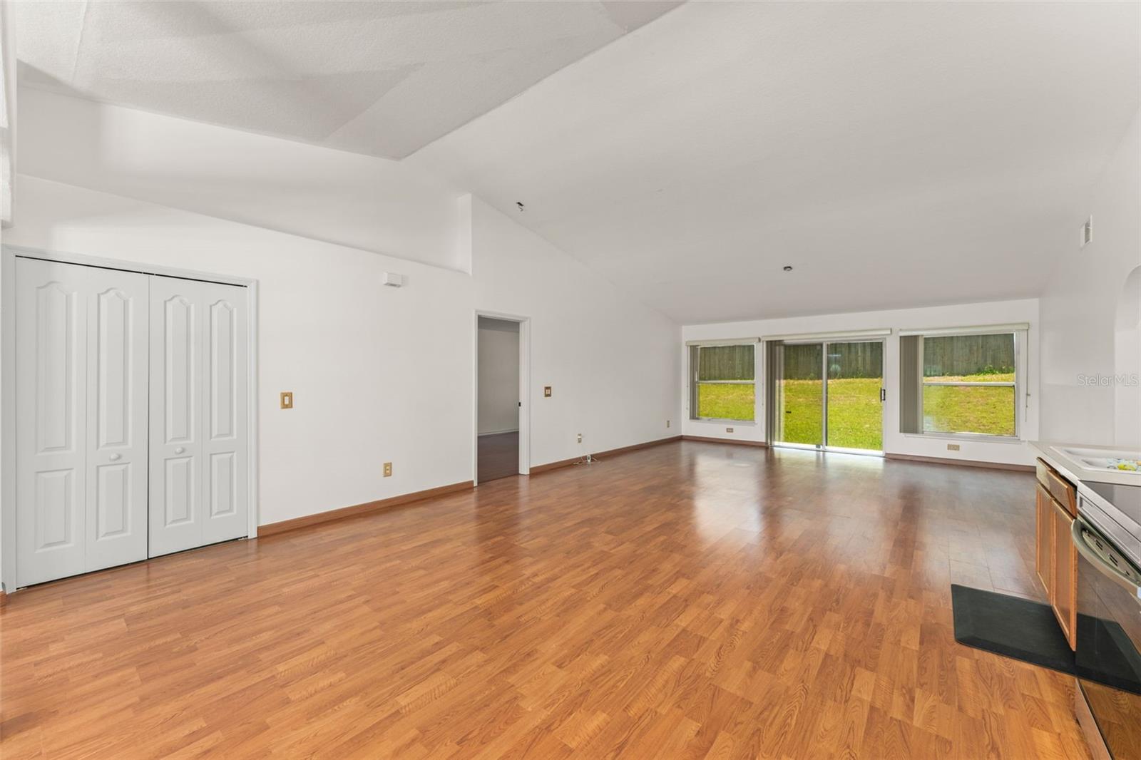 PINELOCH PH I SUB - Residential