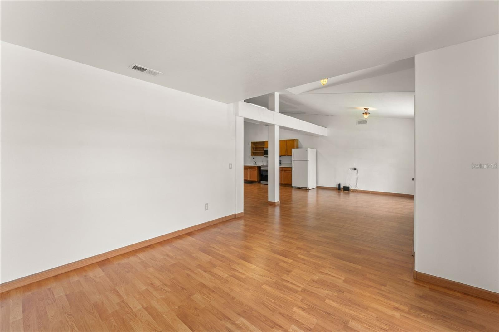 PINELOCH PH I SUB - Residential