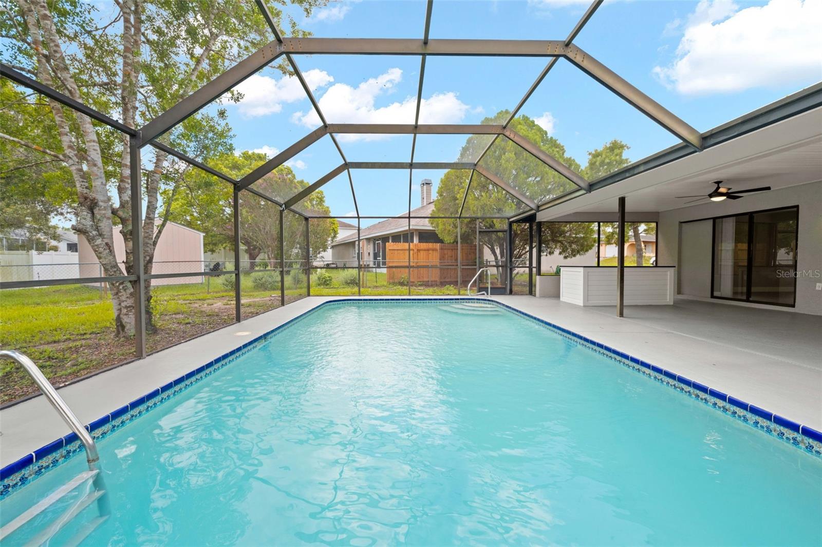 SPRING HILL - Residential