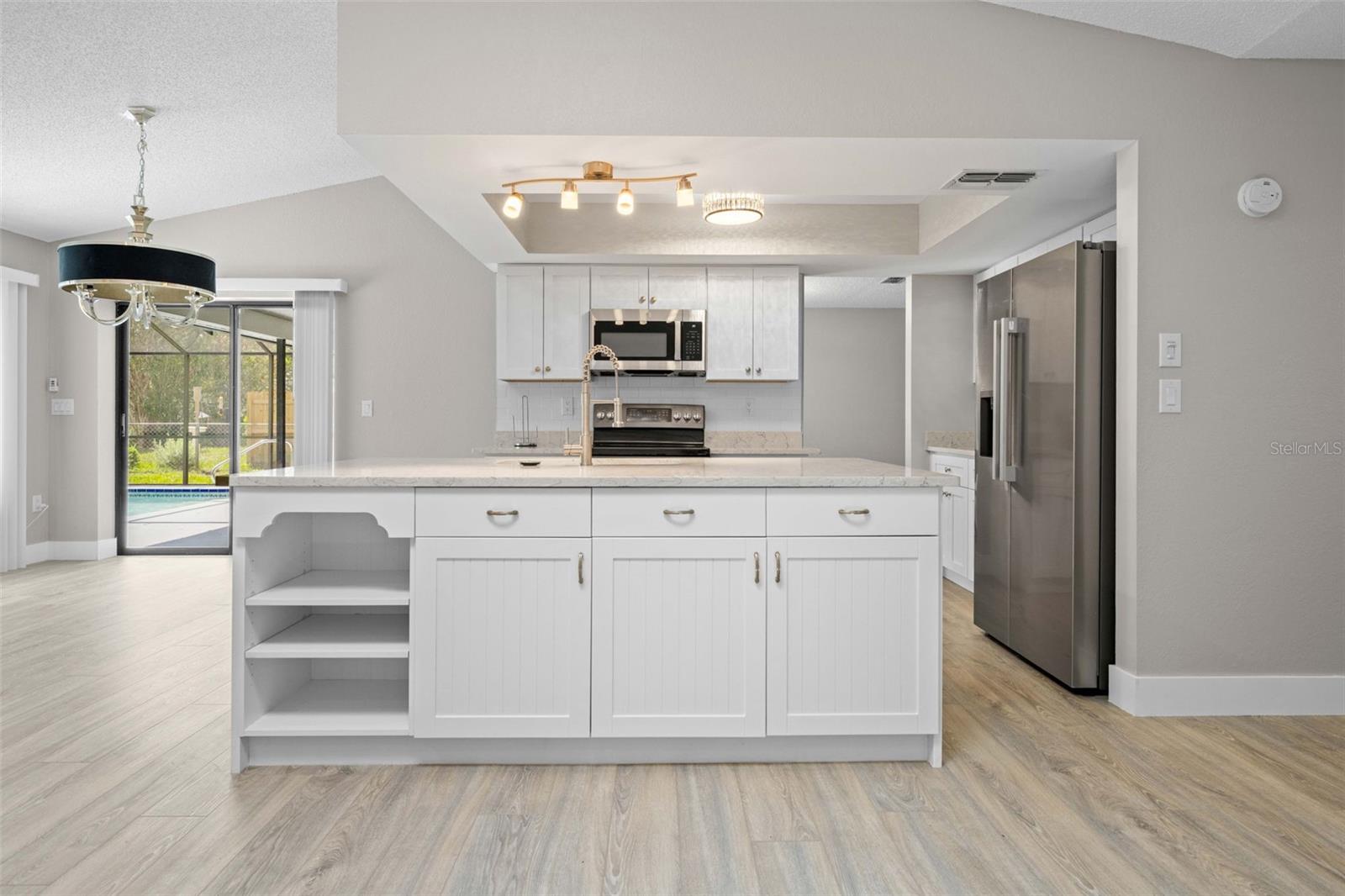SPRING HILL - Residential