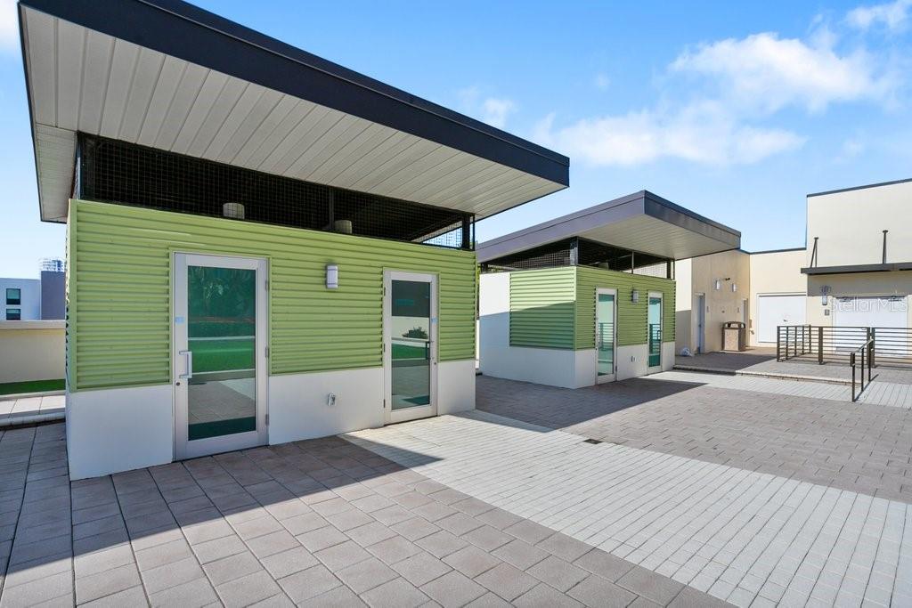 GRAND CENTRAL AT KENNEDY RESID - Residential Lease