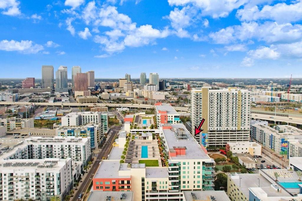 GRAND CENTRAL AT KENNEDY RESID - Residential Lease