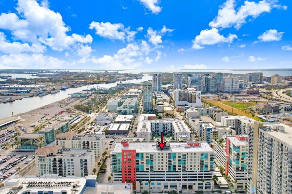 GRAND CENTRAL AT KENNEDY RESID - Residential Lease