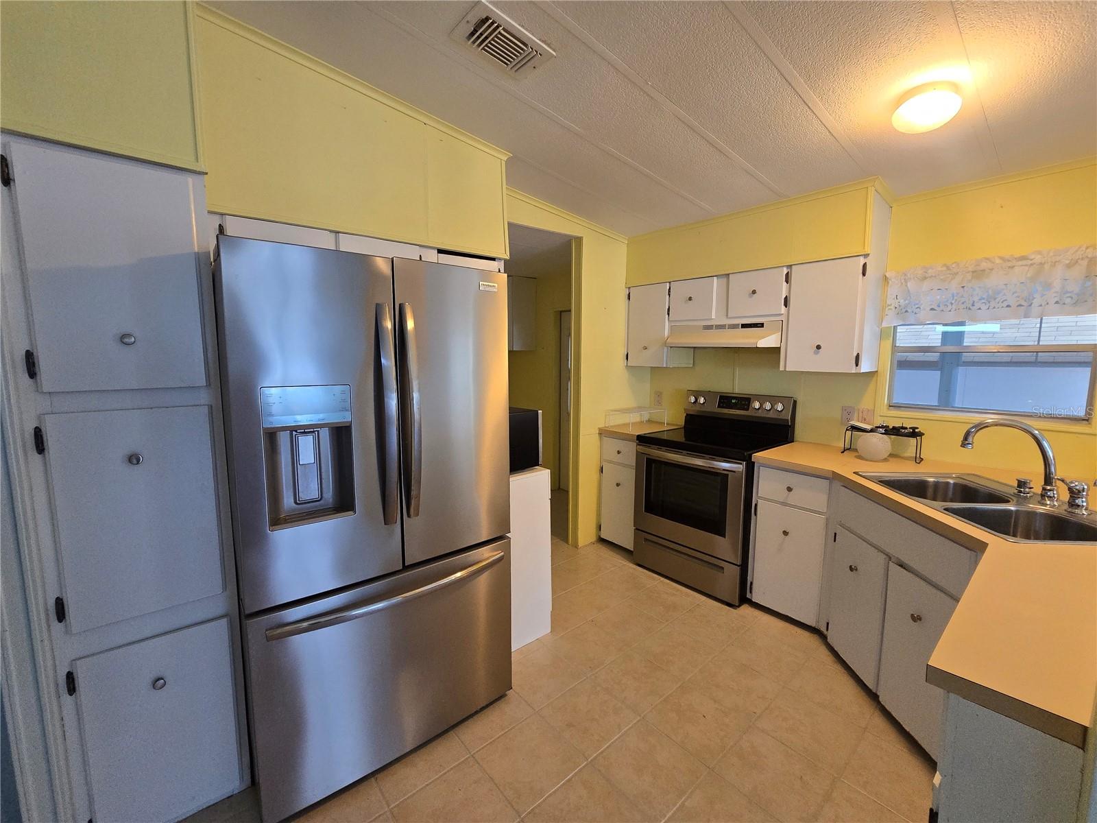 TERRA SIESTA MH CO-OP OR1352/1059 - Residential