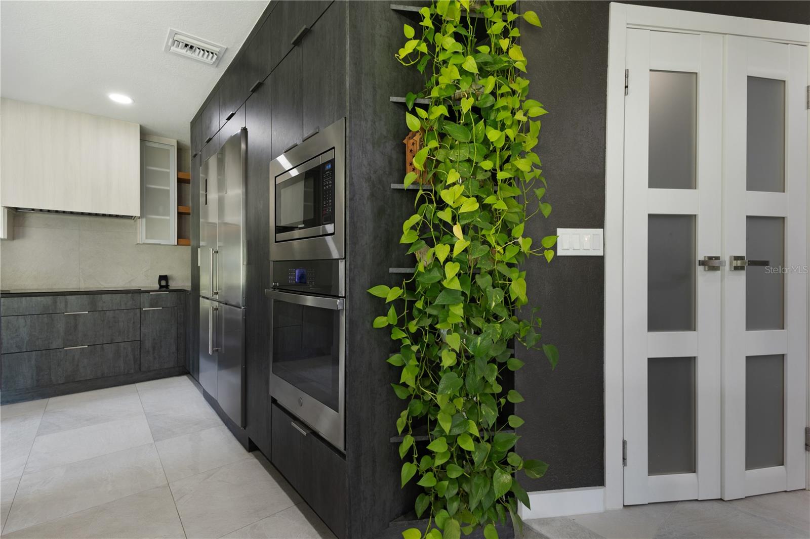 HALLAM & CO SUB - Residential