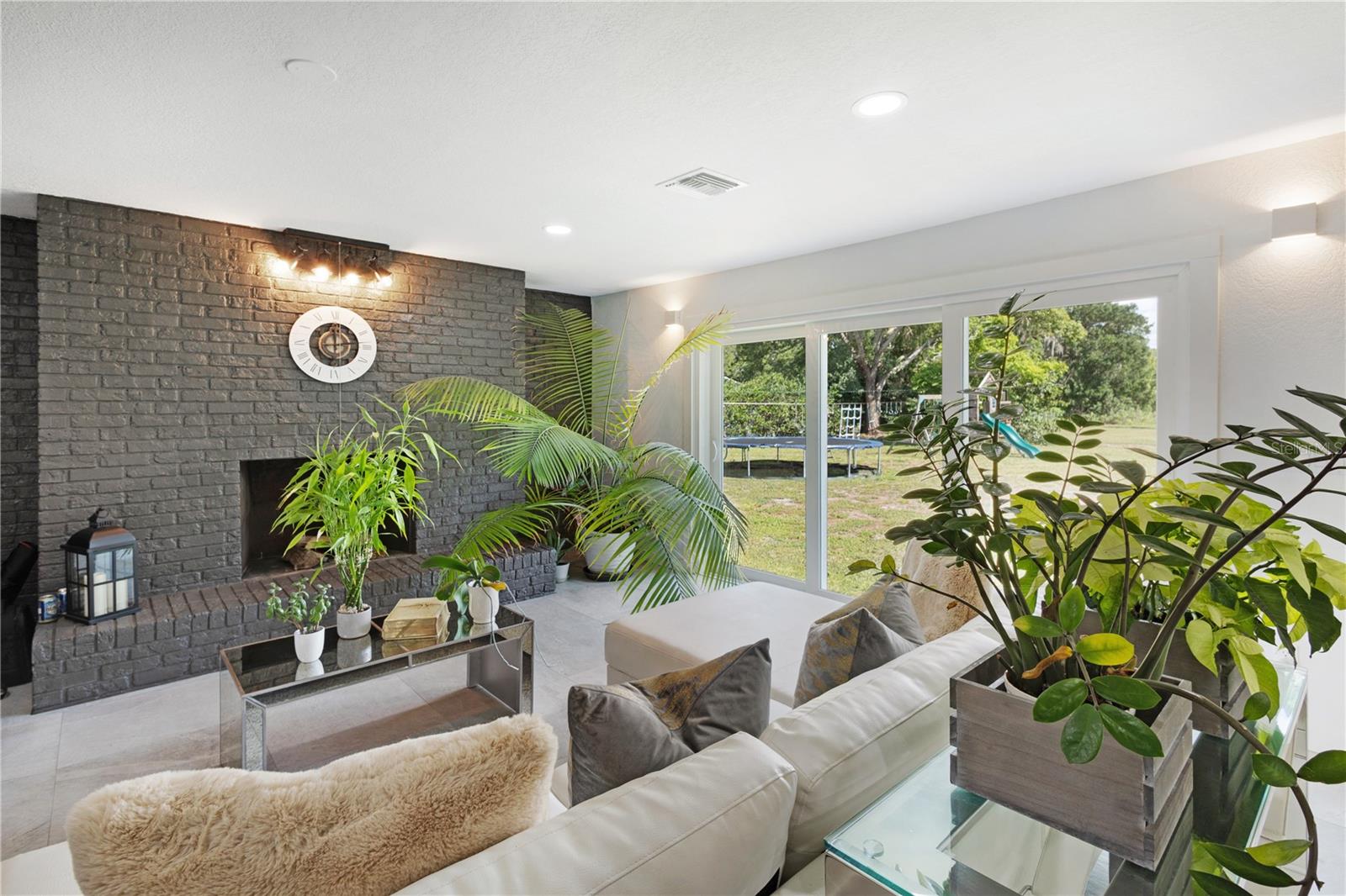HALLAM & CO SUB - Residential